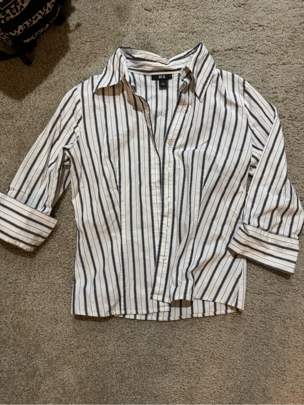 BCX White Button-Up Shirt with shimmer Stripes. Stretchy